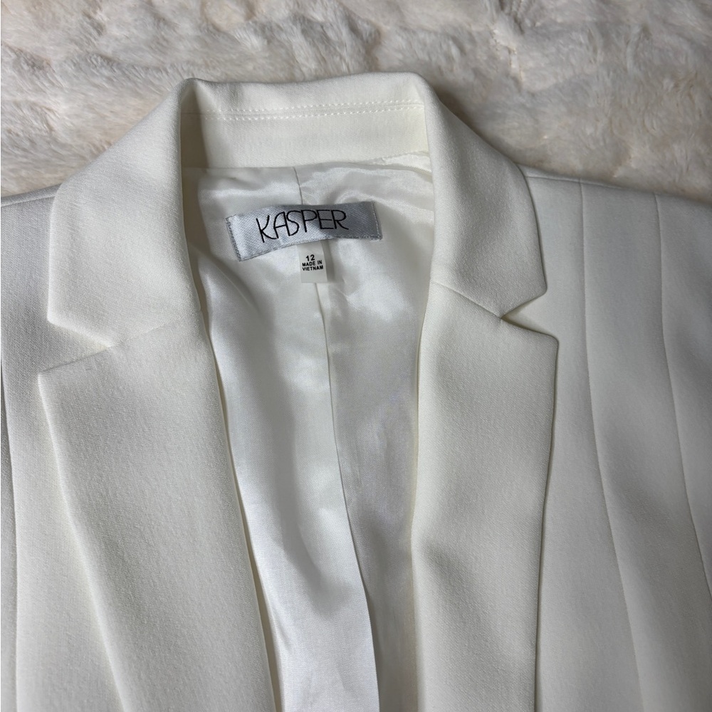 Kasper White Tailored Blazer - Picture 2 of 7